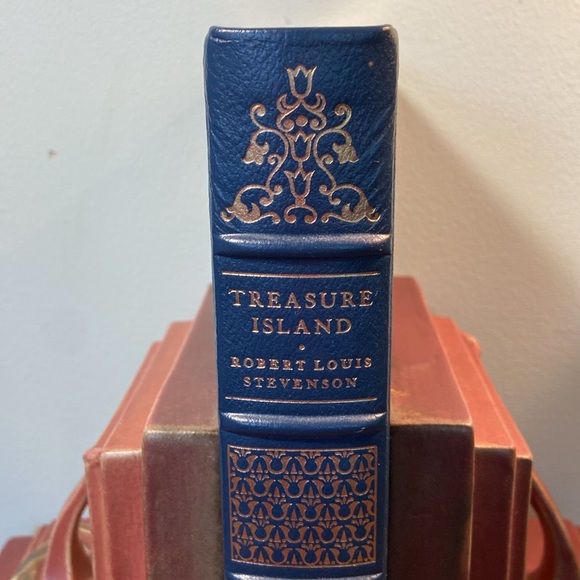 Treasure Island, RL Stevenson Vintage LeatherBound Limited Edition Book - Picture 2 of 10